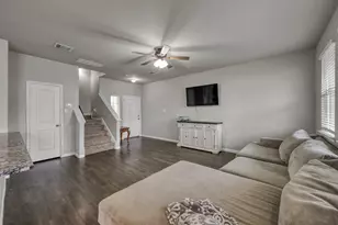 13516 Brooklyn Mead Ln, Willis, TX 77378 - Photo 8