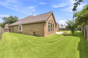13914 TallHeath Ct, Houston, TX 77044 - Photo 48