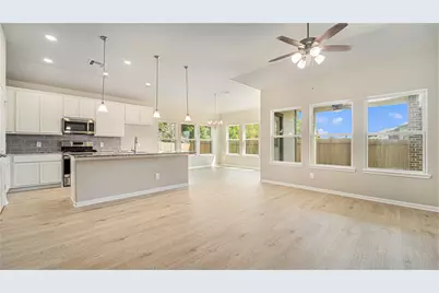 855 Waukegan Road, Conroe, TX 77306 - Photo 2