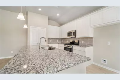 855 Waukegan Road, Conroe, TX 77306 - Photo 14