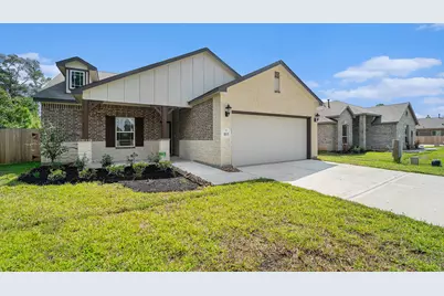 855 Waukegan Road, Conroe, TX 77306 - Photo 1