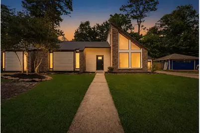 1907 Tangle Lake Drive, Houston, TX 77339 - Photo 2