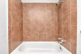 2509 Oakcliff St, Houston, TX 77023 - Photo 30