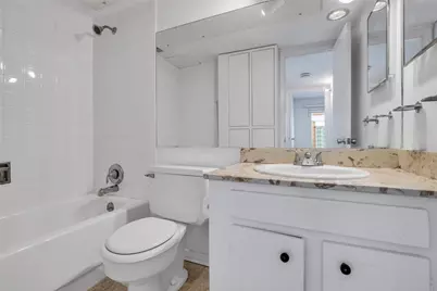 3614 Montrose Boulevard #900, Houston, TX 77006 - Photo 30