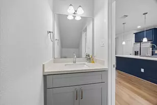 761 E 33rd St, Houston, TX 77022 - Photo 8
