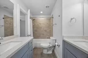 761 E 33rd St, Houston, TX 77022 - Photo 12