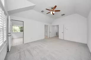 103 E Lakeridge Dr, The Woodlands, TX 77381 - Photo 32