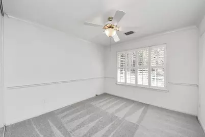 103 E Lakeridge Drive, The Woodlands, TX 77381 - Photo 44