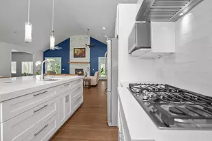 207 W Neyland, Colmesneil, TX 75938 - Photo 14