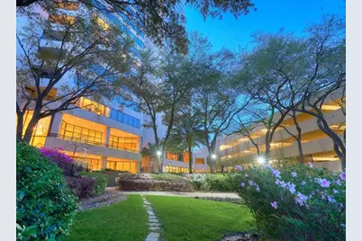 101 Westcott Street #802, Houston, TX 77007 - Photo 2