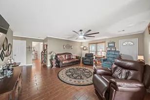 4911 Brister Pkwy, Rosharon, TX 77583 - Photo 12