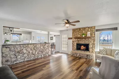 10009 County Road 168, Alvin, TX 77511 - Photo 4