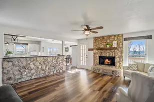 10009 County Rd 168, Alvin, TX 77511 - Photo 4