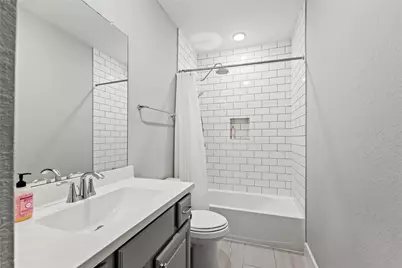 1711 Leilani Drive, Houston, TX 77055 - Photo 24