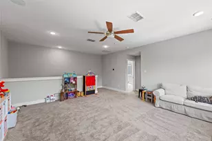 1711 Leilani Dr, Houston, TX 77055 - Photo 30