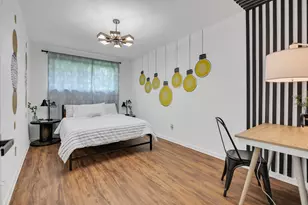 5755 Cartagena St, Houston, TX 77035 - Photo 18