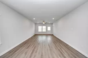 111 W Canopy Xing Cir, Conroe, TX 77301 - Photo 18