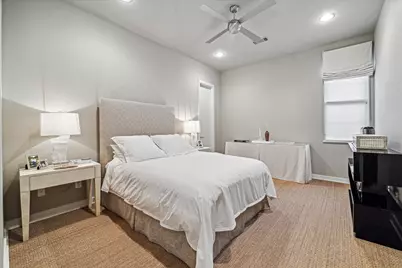 2211 Avalon Place, Houston, TX 77019 - Photo 32