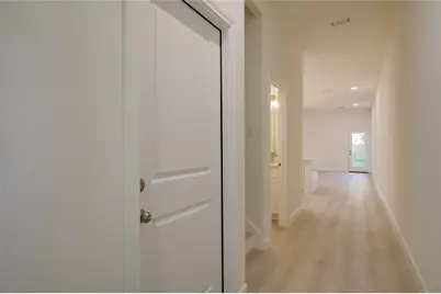 957 Ringold Street, Houston, TX 77088 - Photo 6