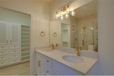 957 Ringold Street, Houston, TX 77088 - Photo 32