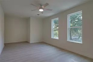 957 Ringold St, Houston, TX 77088 - Photo 34