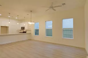 957 Ringold St, Houston, TX 77088 - Photo 16