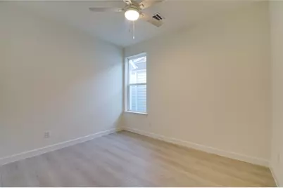957 Ringold Street, Houston, TX 77088 - Photo 38