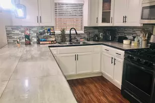 2609 Ivy St, Houston, TX 77026 - Photo 10