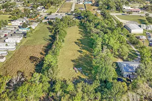 2926 Massey Tompkins Rd, Baytown, TX 77521 - Photo 6