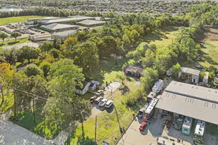 2926 Massey Tompkins Rd, Baytown, TX 77521 - Photo 2