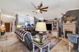 1620 Hickory Burl Ln, Conroe, TX 77301 - Photo 10