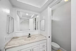 10407 Townhall Ln, Sugar Land, TX 77498 - Photo 16