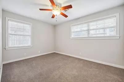 2006 Du Barry Lane, Houston, TX 77018 - Photo 12