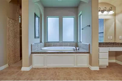 101 E Silverwood Ranch Estate, Shenandoah, TX 77384 - Photo 24
