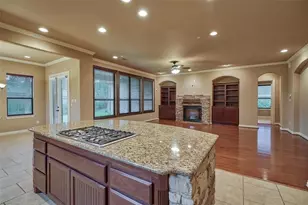 101 E Silverwood Ranch Estate, Shenandoah, TX 77384 - Photo 8