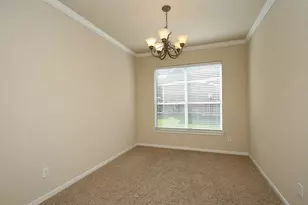 63 S Archwyck Cir, The Woodlands, TX 77382 - Photo 10