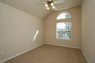 63 S Archwyck Cir, The Woodlands, TX 77382 - Photo 24