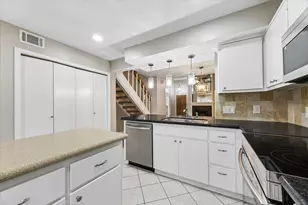 1480 Gemini St, Houston, TX 77058 - Photo 6