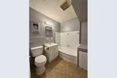 221 Richmond Street, Angleton, TX 77515 - Photo 14