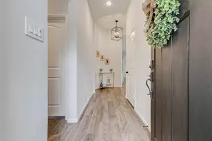 10714 Maia Mills Ct, Richmond, TX 77406 - Photo 4