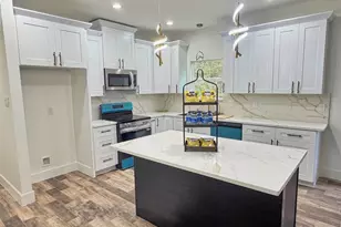 410 Coast Loop, Trinity, TX 75862 - Photo 10