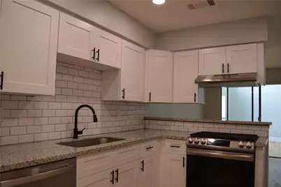 11526 S Kirkwood Road, Houston, TX 77477 - Photo 16