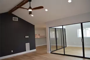 11526 S Kirkwood Rd, Houston, TX 77477 - Photo 8