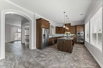 11129 Olympia Drive, Houston, TX 77042 - Photo 12