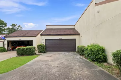 20315 Sunny Shores Drive #B, Humble, TX 77346 - Photo 1
