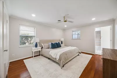 9777 Larston Street, Houston, TX 77055 - Photo 12