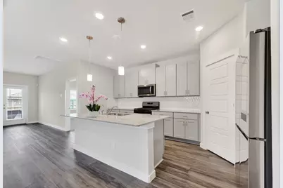 12119 Rushing Ridge Dr, Baytown, TX 77523 - Photo 14