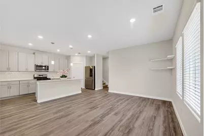 12119 Rushing Ridge Dr, Baytown, TX 77523 - Photo 12