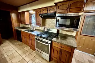 3308 Avenue B, Nederland, TX 77627 - Photo 26