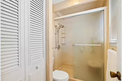 5311 Green Springs Drive, Houston, TX 77066 - Photo 20